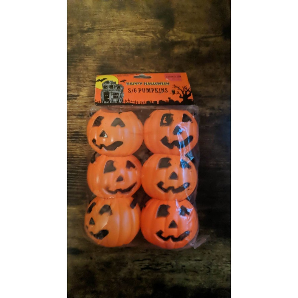 Vintage Halloween Candy Pails set of 6 NOS Unopened made by Spain's Inc.